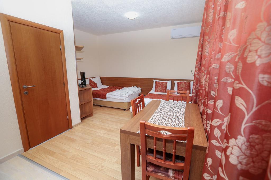 Къща За Гости "Ваис" Sandanski Quarto foto